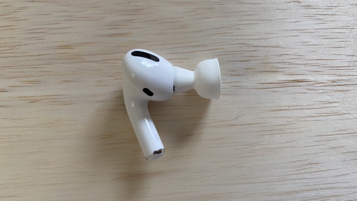 Airpods proのイヤーチップ　取り外し